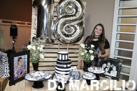 Mariana 18 Anos